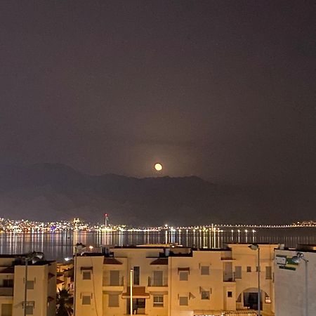 Ferienwohnung Seaside House & Free Parking Eilat Exterior foto