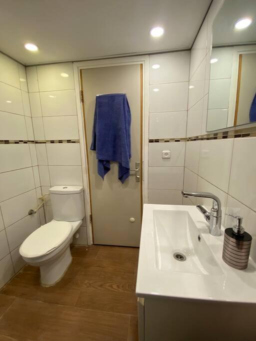 Ferienwohnung Seaside House & Free Parking Eilat Exterior foto