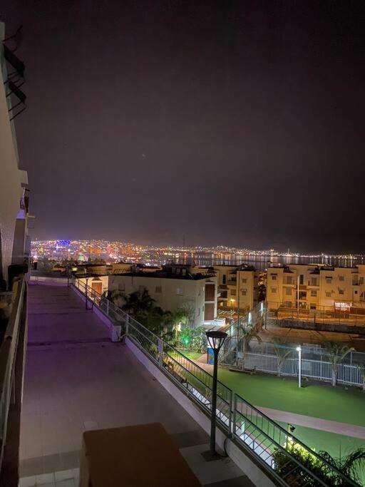 Ferienwohnung Seaside House & Free Parking Eilat Exterior foto