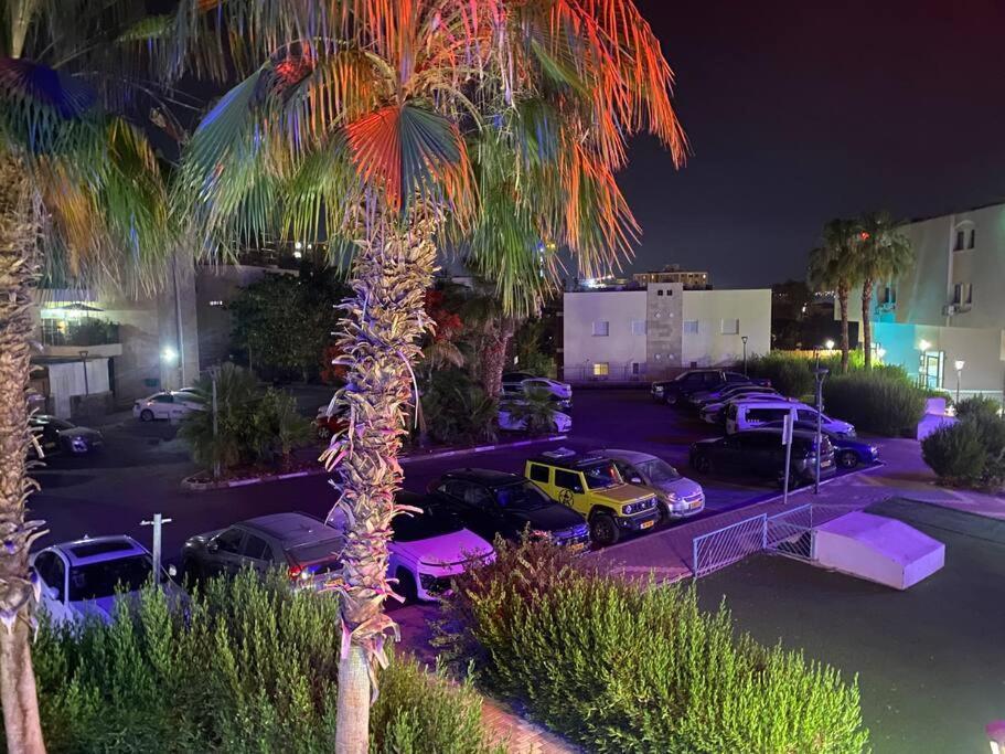 Ferienwohnung Seaside House & Free Parking Eilat Exterior foto