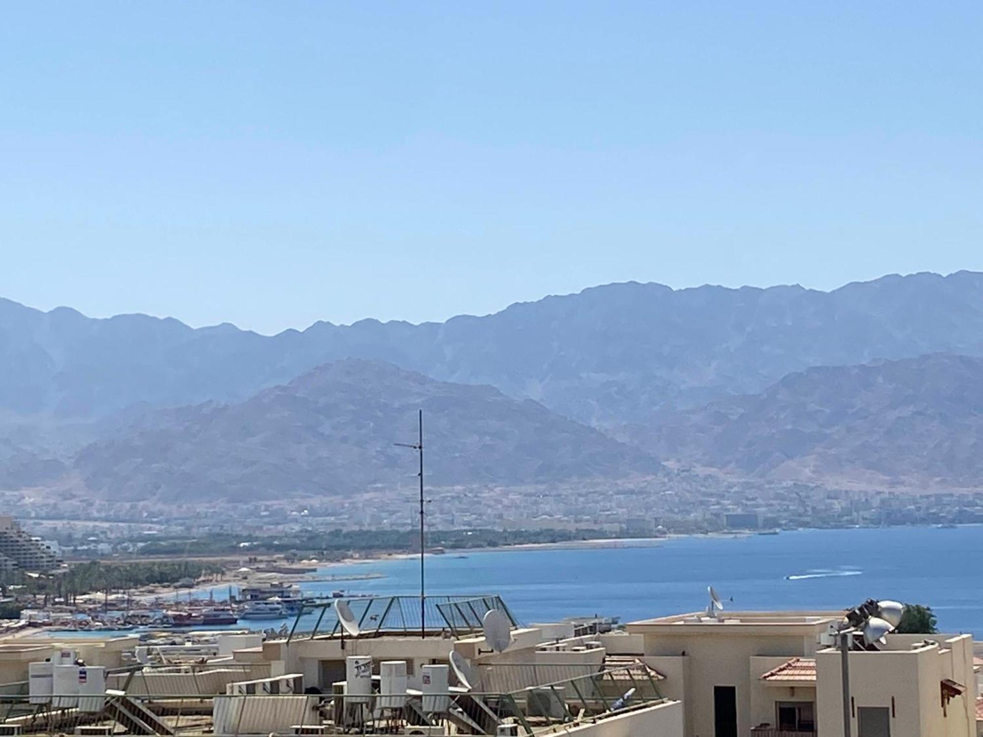 Ferienwohnung Seaside House & Free Parking Eilat Exterior foto
