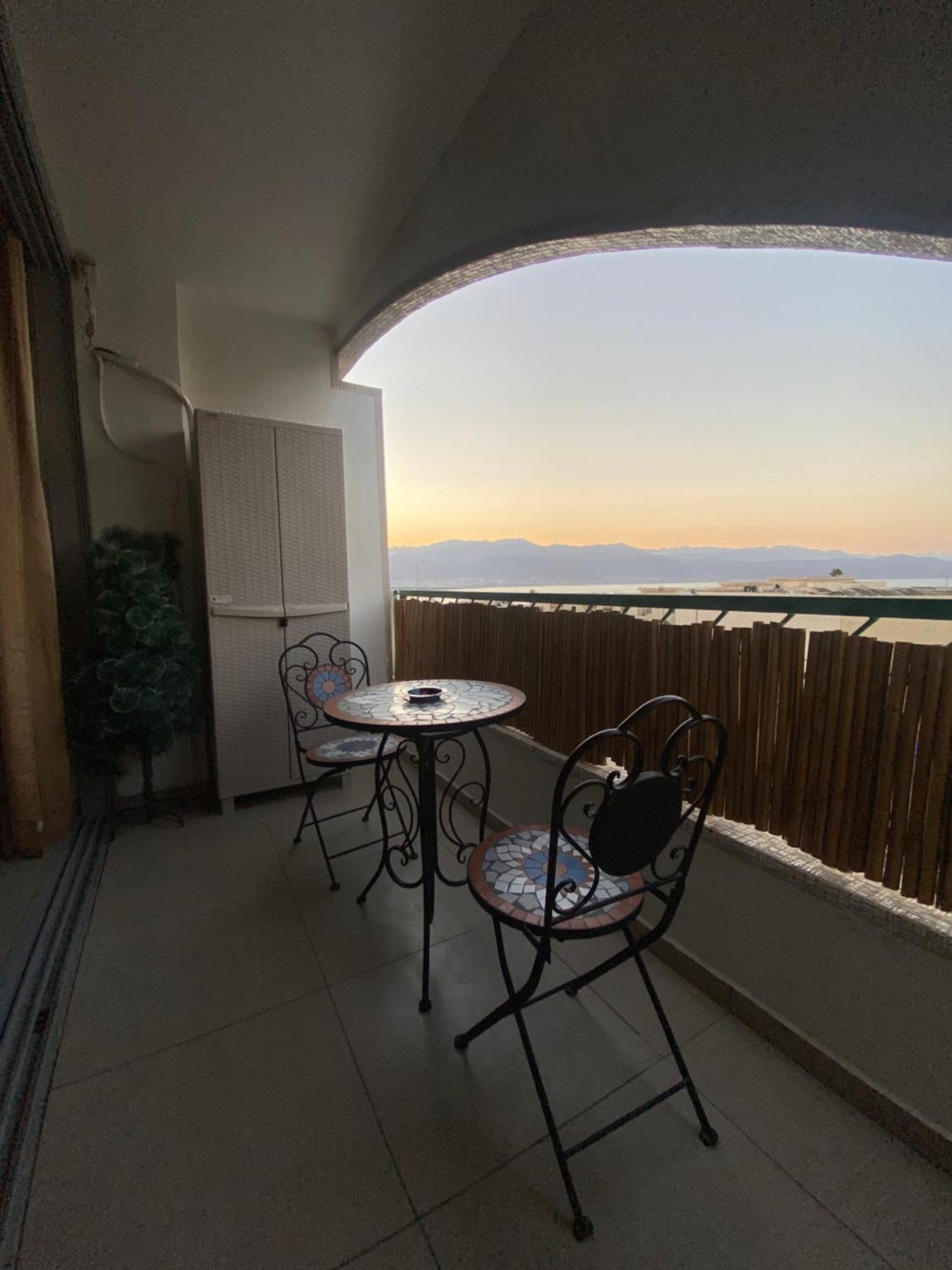 Ferienwohnung Seaside House & Free Parking Eilat Exterior foto