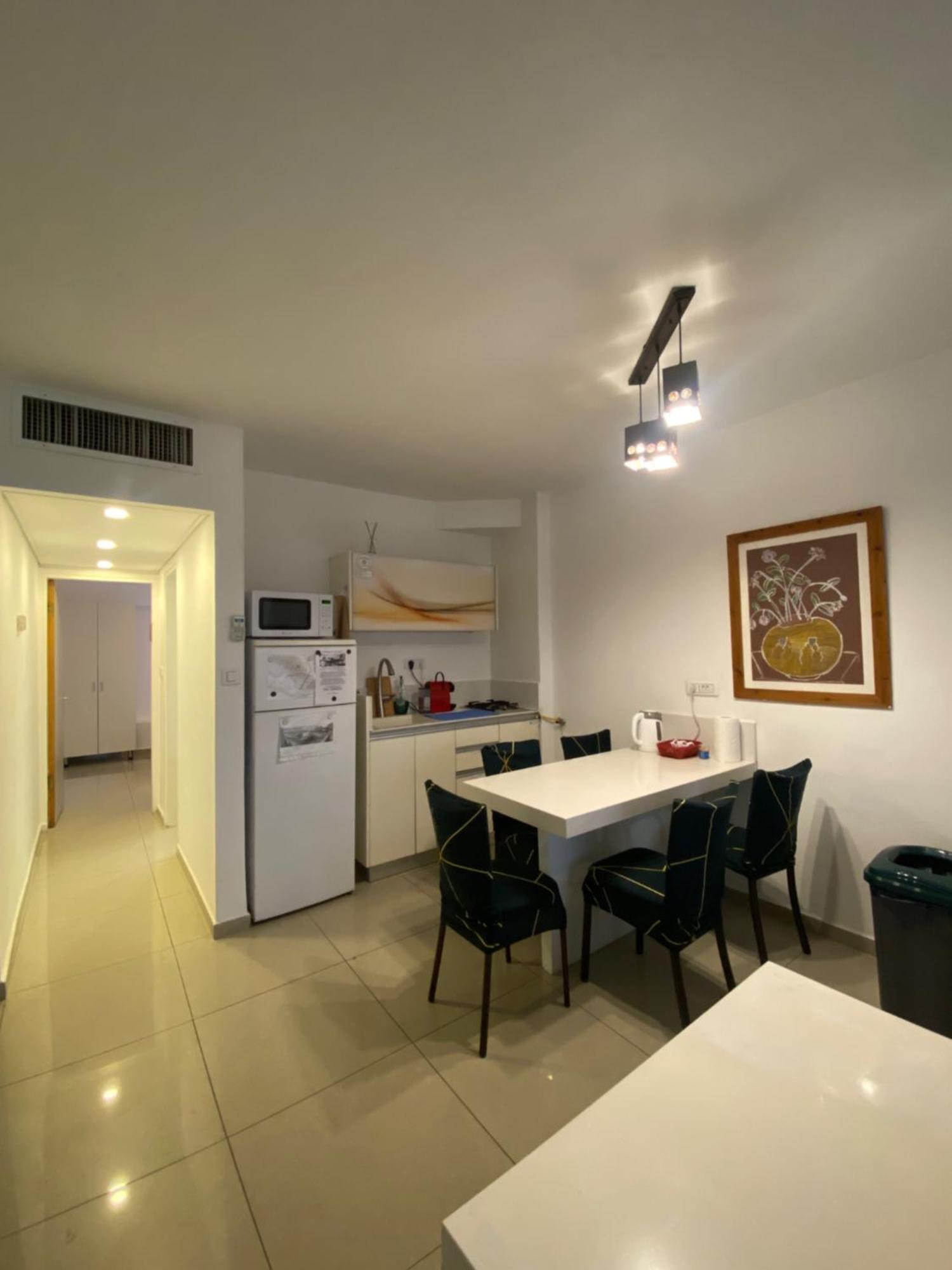 Ferienwohnung Seaside House & Free Parking Eilat Exterior foto
