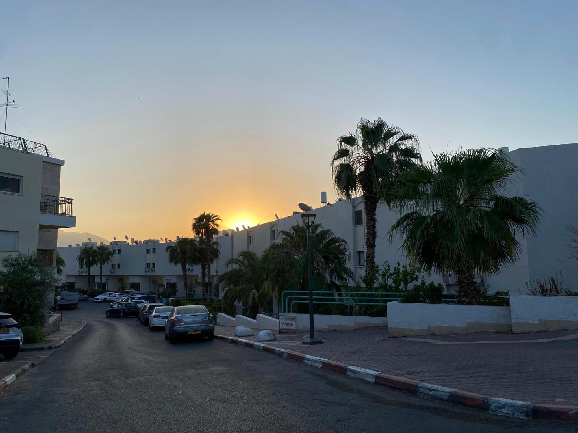 Ferienwohnung Seaside House & Free Parking Eilat Exterior foto